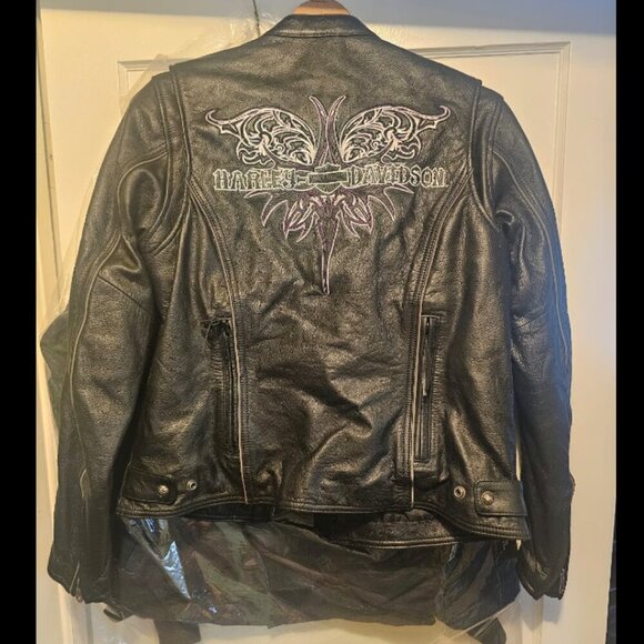 Harley-Davidson Jackets & Blazers - HARLEY-DAVIDSON Women's Purple Steel Heart Black Leather Jacket Like New Large​